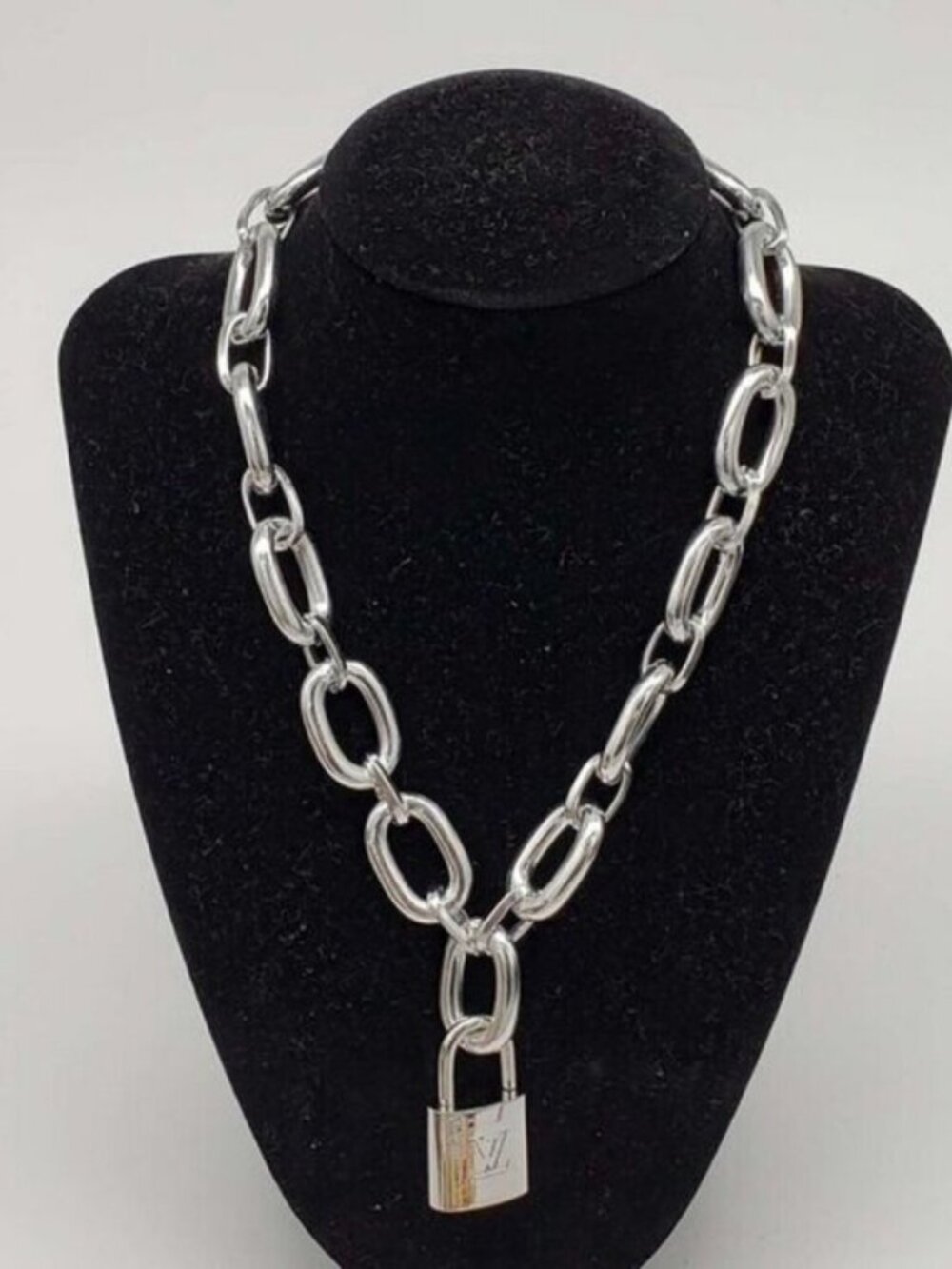 Authentic Louis Vuitton Silver Padlock With Silver Plated Chain Necklace - Picture 2 of 6